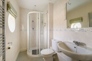 Photo 24- click for photo gallery